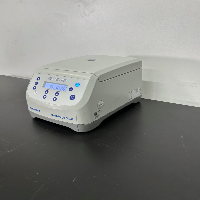 Eppendorf 5420 Centrifuge image 1